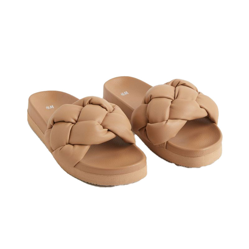 Wiosenne kolekcje, stylizacja, ubrania, moda, kolekcja dla niej, promenada, klapki, H&M