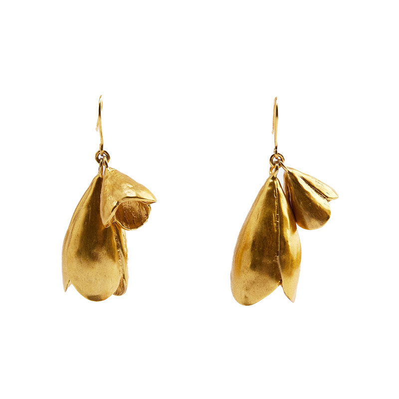 Wiosenne kolekcje, stylizacja, ubrania, moda, kolekcja dla niej, promenada, kolczyki, zara