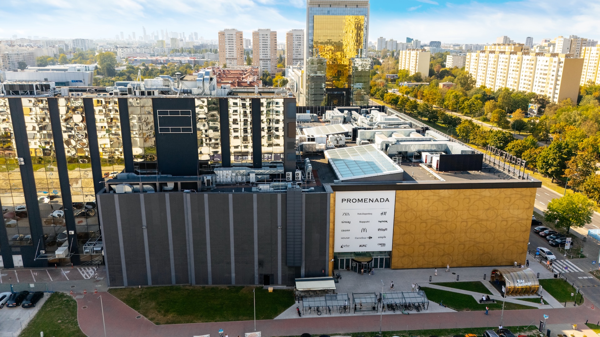 Oferty pracy w centrum handlowym Promenada